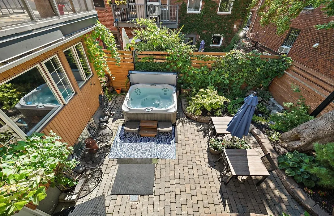 Maison Des Jardins B & B-1