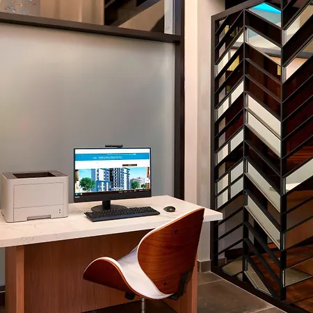 Fairfield By Marriott Montreal Downtown-3